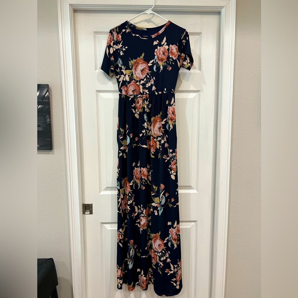 PinkBlush Maternity Maxi Dress with pockets